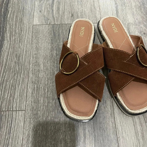 NWT NYDJ Women's Rossics SaddleSpa Slides - Size 7.5 - Brown - Picture 2 of 6
